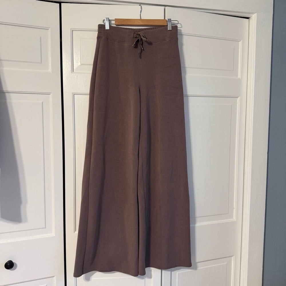 SPANX AirEssentials Wide Leg Pants Sz M Long in Smoke